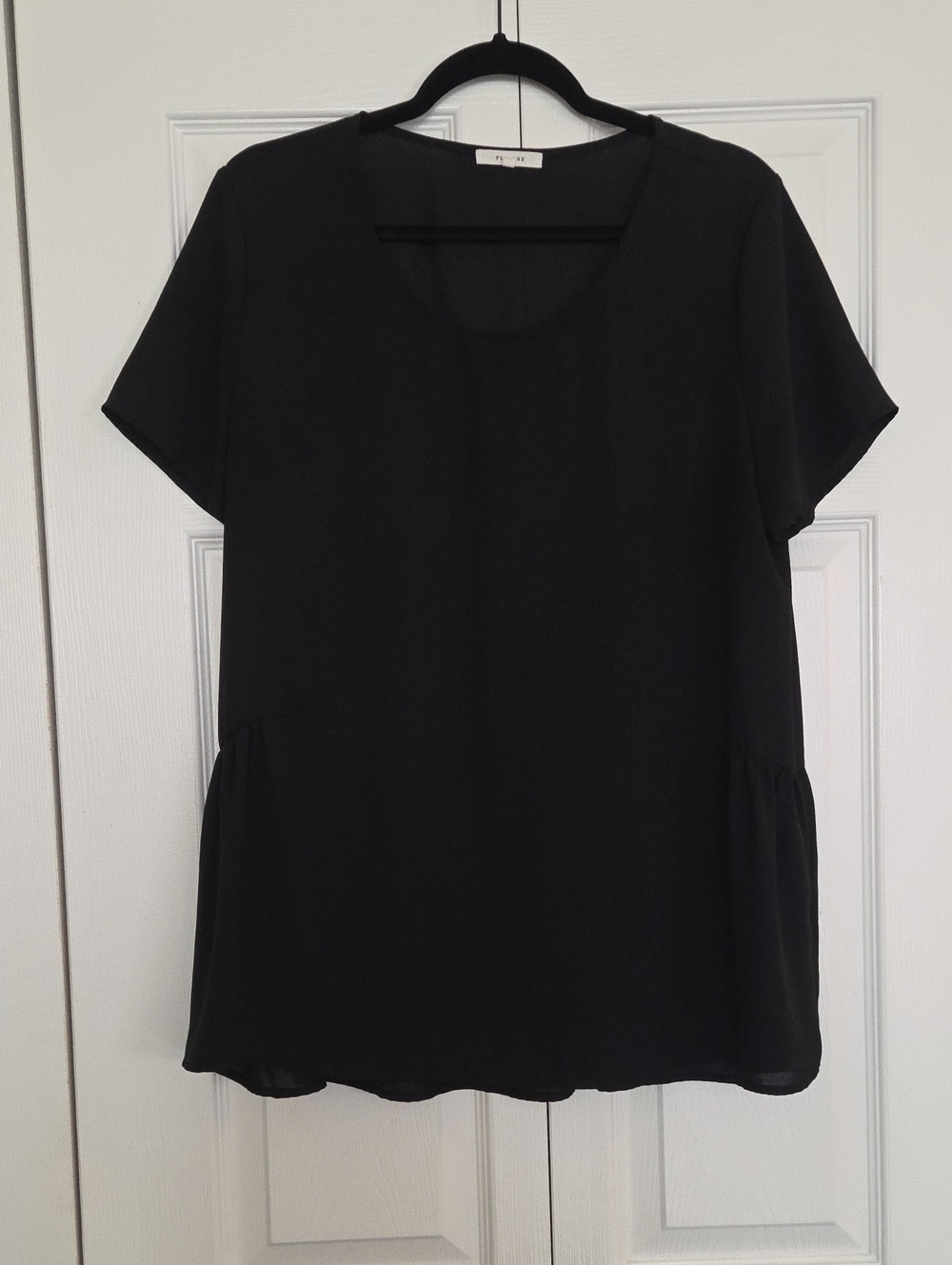 Pleione Black Short-Sleeve Peplum Hem Tunic